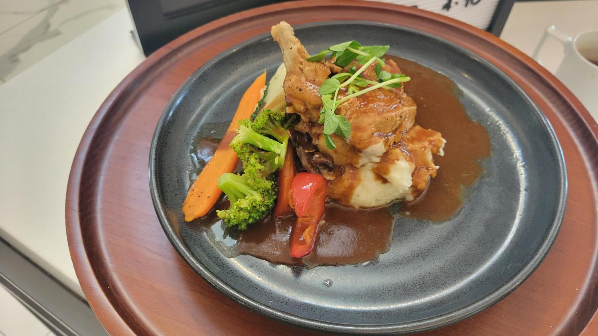 Hilton Garden Inn Halifax Airport Enfield Bagian luar foto
